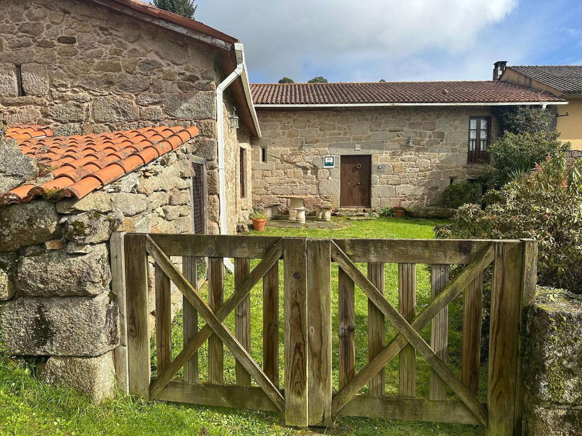 Casa Rural A Cobacha Paderne Exterior photo