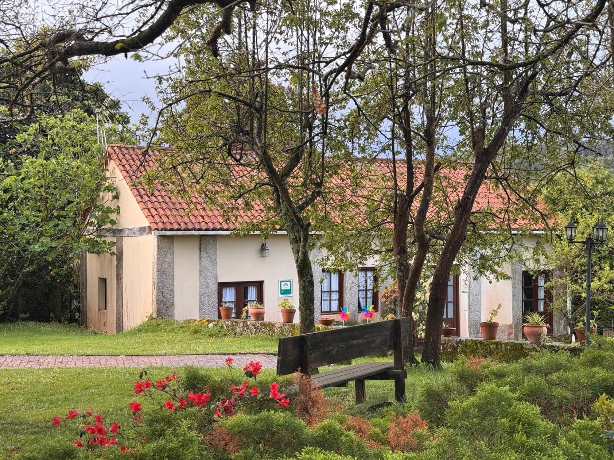 Casa Rural A Cobacha Paderne Exterior photo